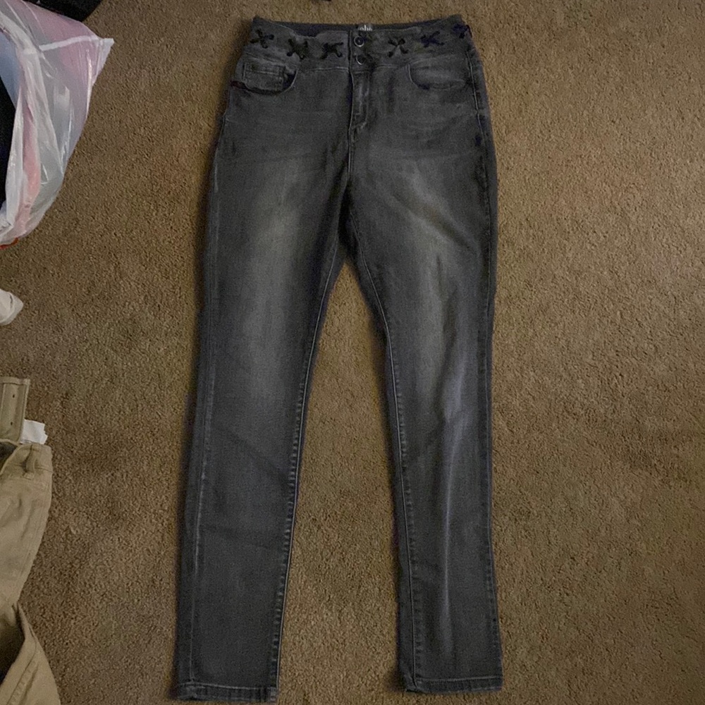 dark skinny alternative jeans